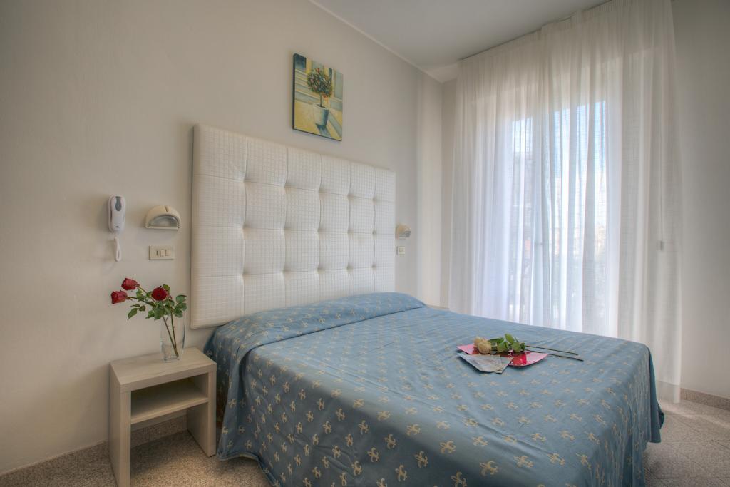 Hotel Olympia Gabicce Mare Δωμάτιο φωτογραφία