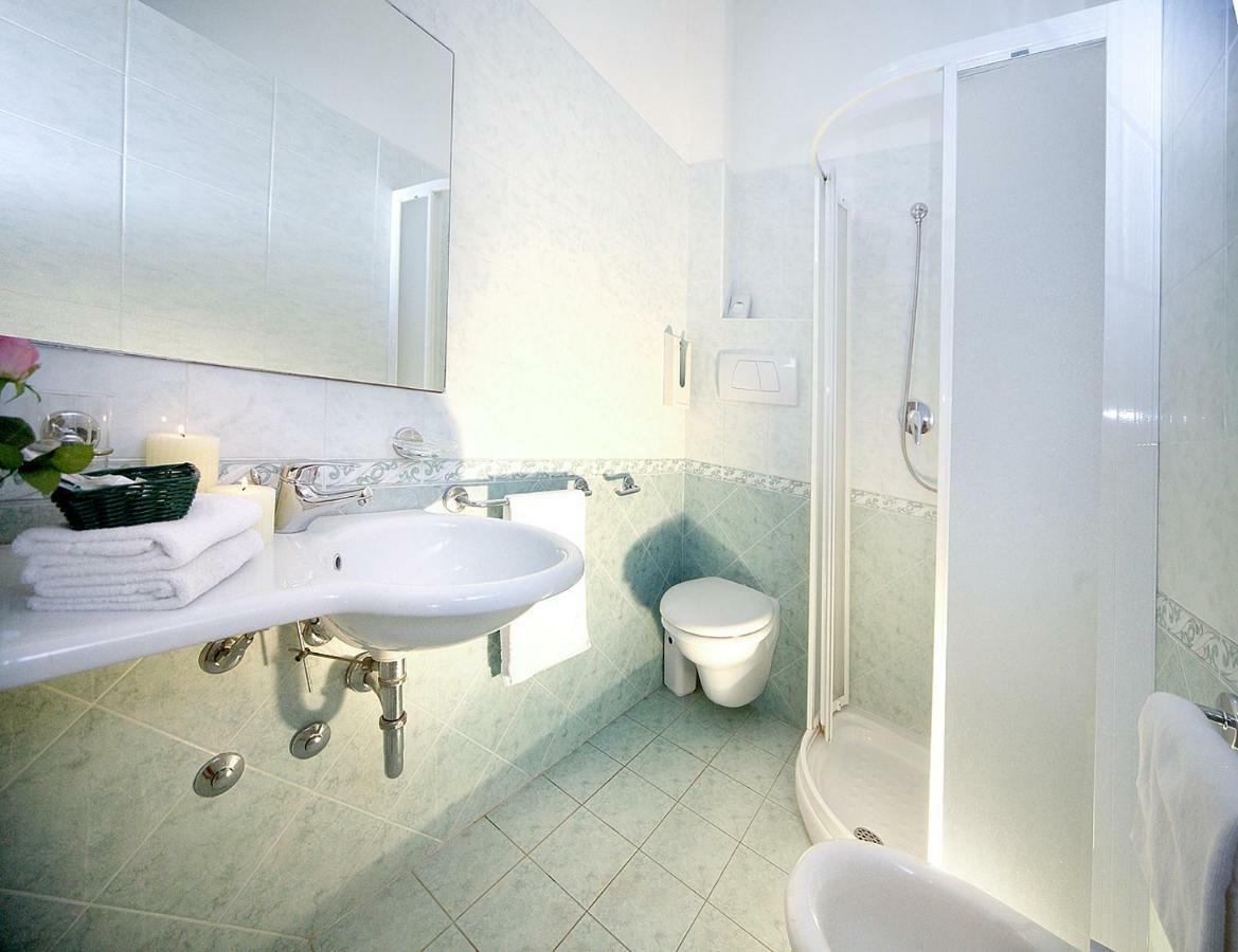 Hotel Olympia Gabicce Mare Εξωτερικό φωτογραφία